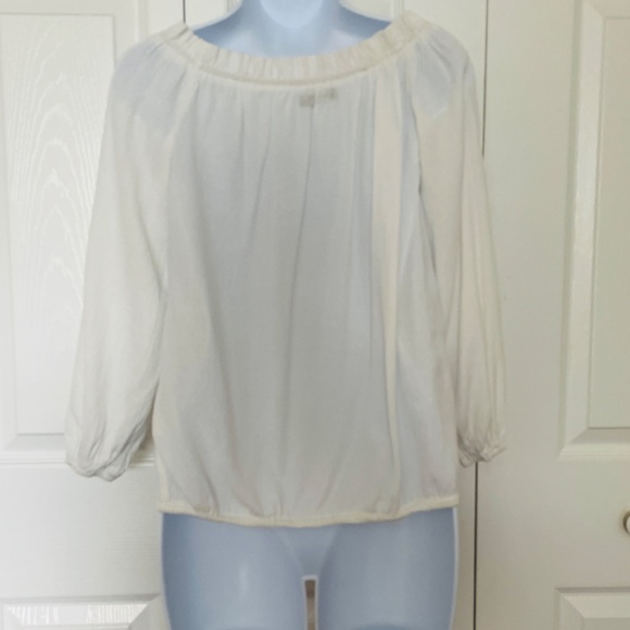 Nasty Gal Off-The-Shoulder Blouse - Picture 4 of 7